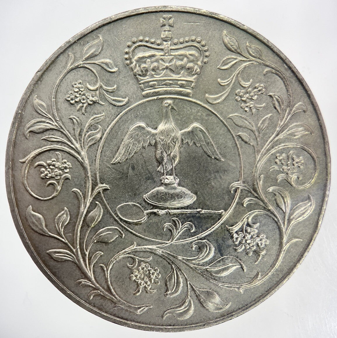 1977 Elizabeth II 2nd Jubilee Crown British Coin | Very High Grade | a3142