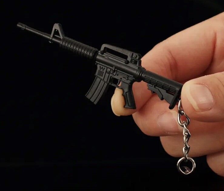 Metal Black Assault Rifle Shaped Keyring Premium Keychain Gift UK