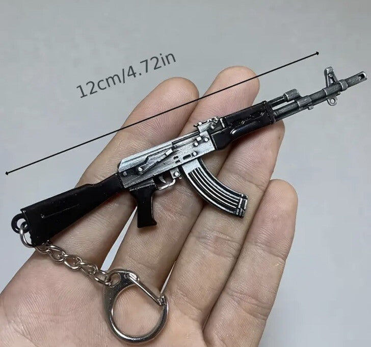 Mini Assault Rifle Gun Shaped Keyring Premium Keychain Gift UK