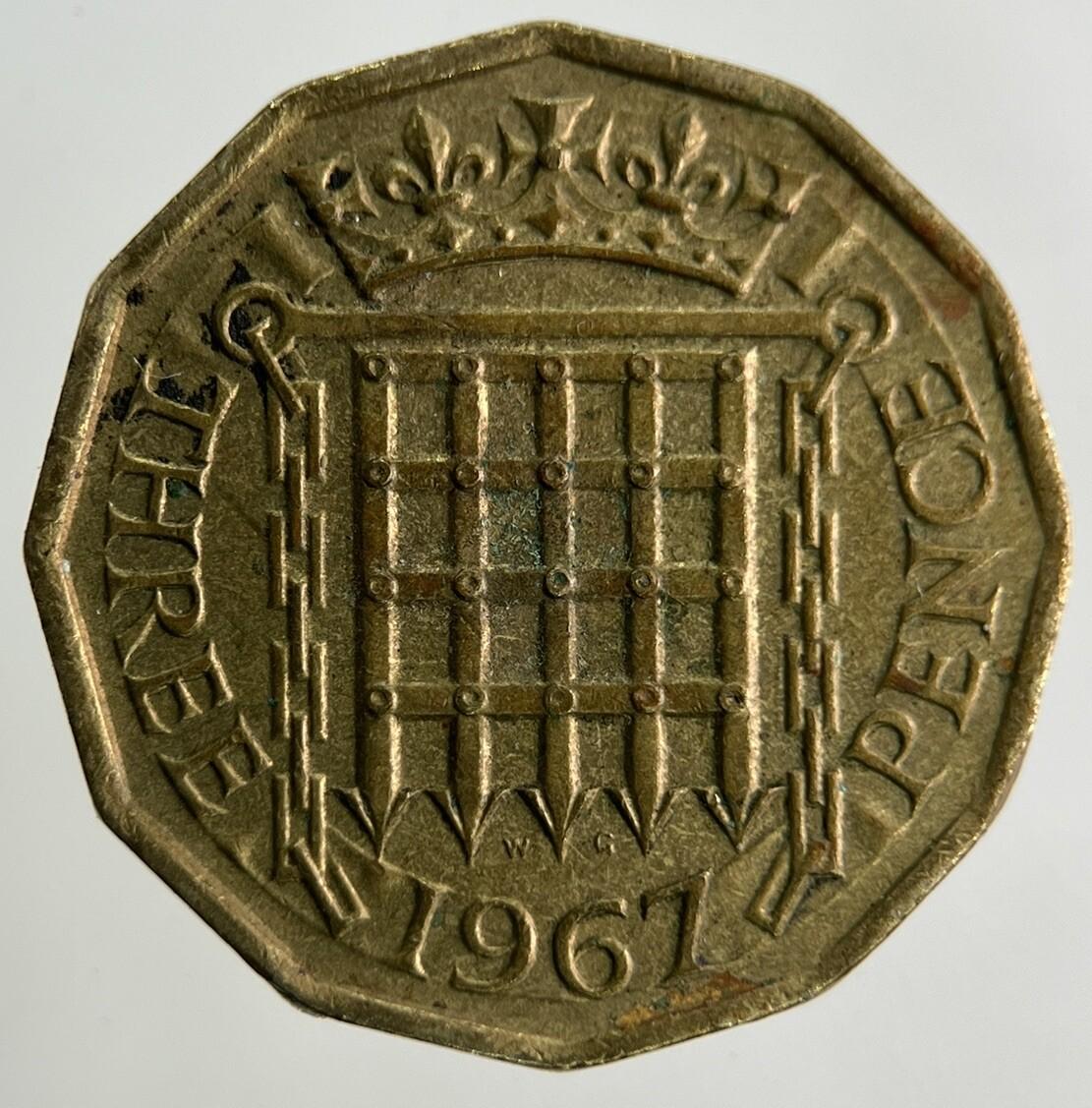 1967 Elizabeth II 2nd Brass Threepence Coin | Fine Collectable Grade