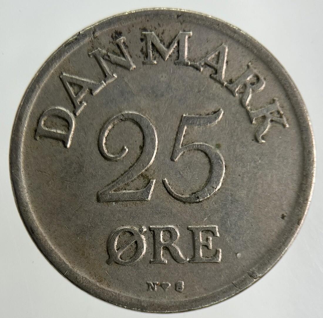 1950 Denmark 25 Ore Coin | Fine Collectable Grade