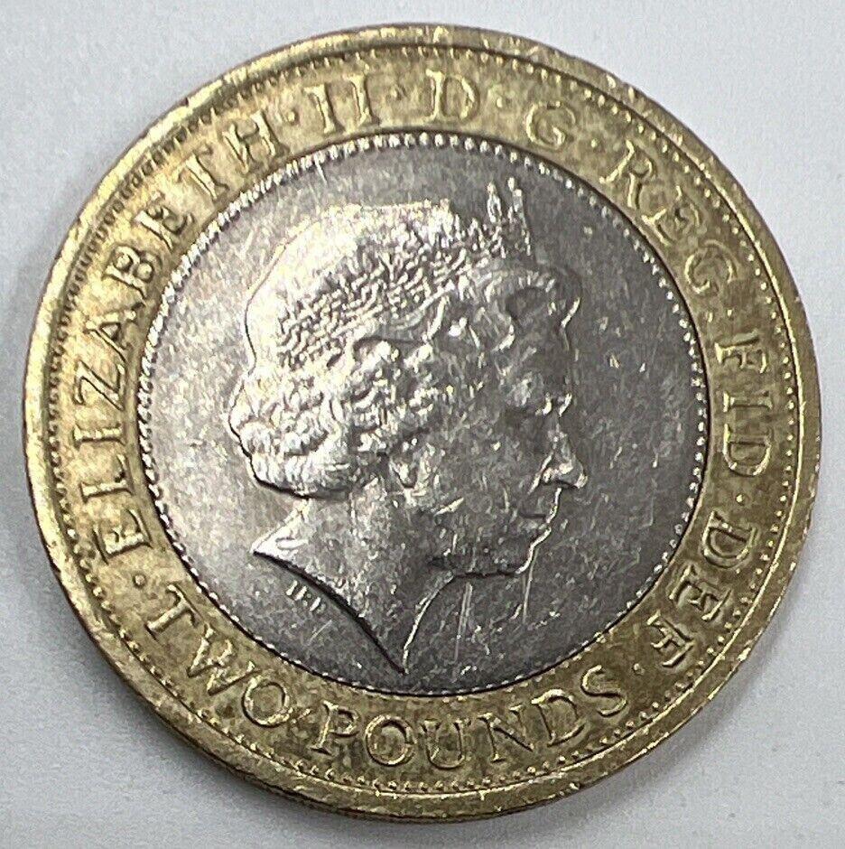 2013 Elizabeth London Underground £2 British Coin | Fine Grade | a1388