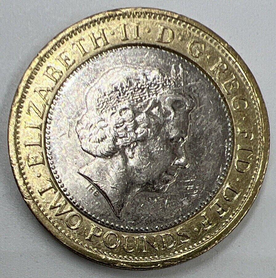 2014 Elizabeth Your Country Needs You £2 British Coin | Fine Grade | a1389
