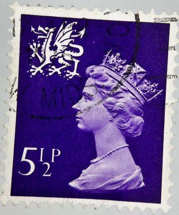 British Elizabeth II Five-Half-Pence Stamp | Collectable Grade