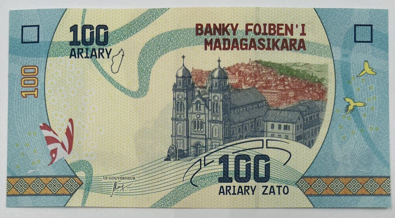 Old Vintage Africa Madagascar 100 Ariary Banknote | Collectable Grade