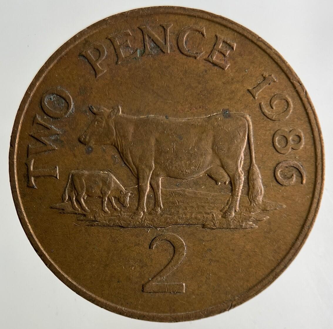 1986 Guernsey 2p Two-Pence Coin | Fine Collectable Grade