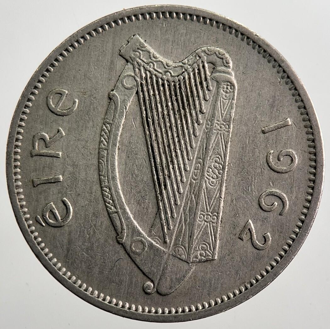 1962 Irish Dog Sixpence Coin | Very High Grade | a7457