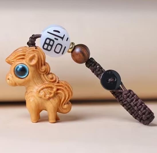 Mini Carved Wooden Blue Eyed Horse Pony Charm Keyring Keychain Gift UK