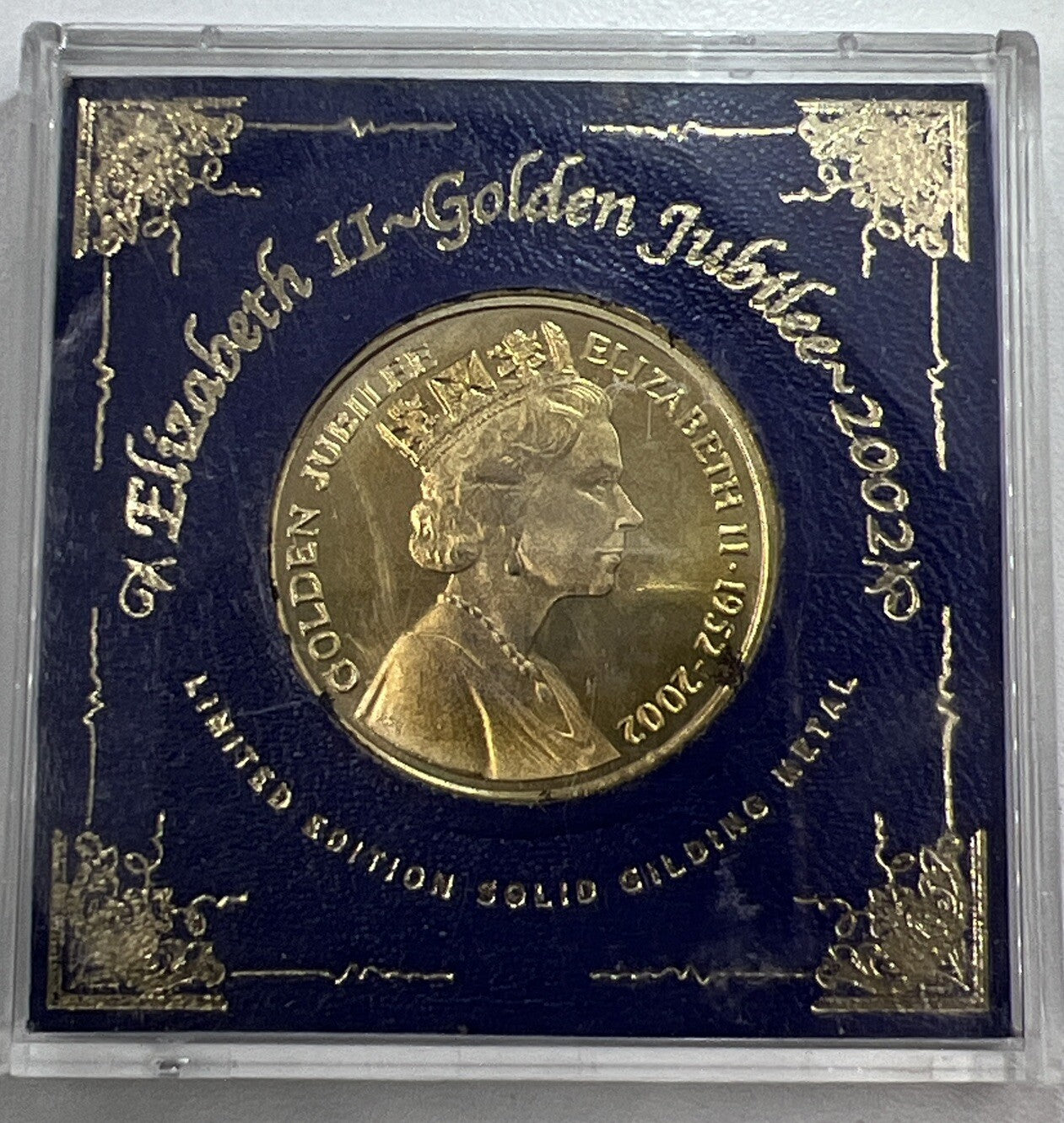 2002 Oswestry Town Council Elizabeth Coin In Case | Collectable Grade | a90338