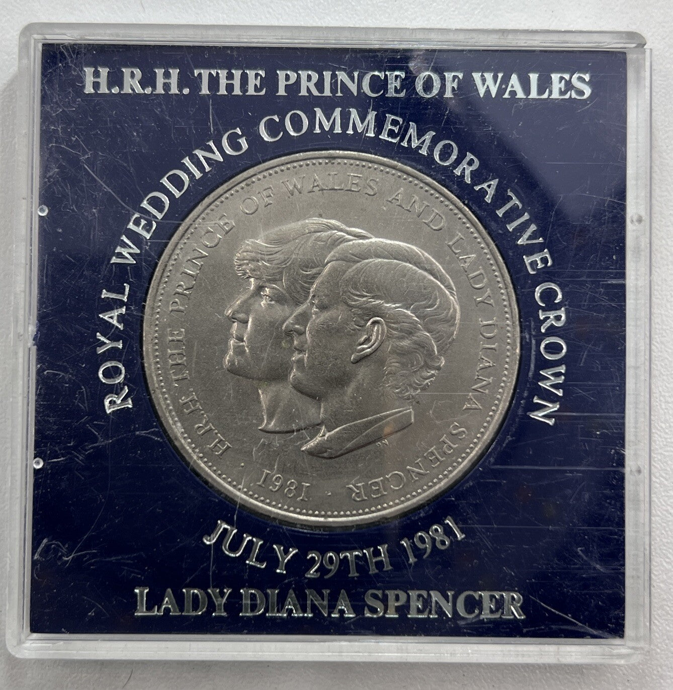 1981 Charles & Diana Crown British Coin In Case | Collectable Grade | a90336