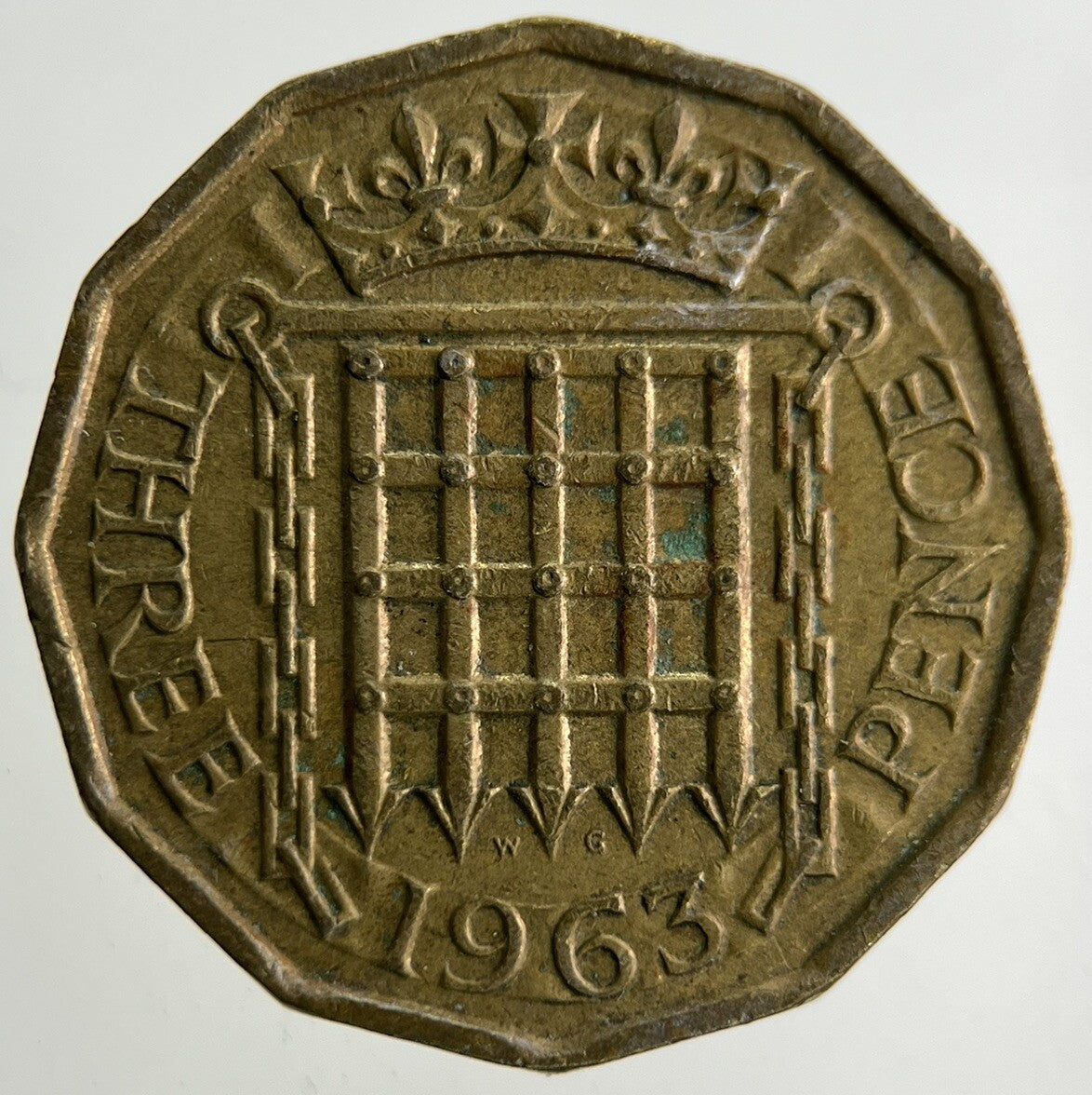 1963 Elizabeth II 2nd Brass Threepence Coin | Fine Collectable Grade