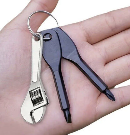 Mini Black Metal Toolkit Screwdrivers & Spanner Keyring Premium Keychain Gift UK