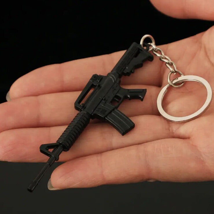 Metal Black Assault Rifle Shaped Keyring Premium Keychain Gift UK