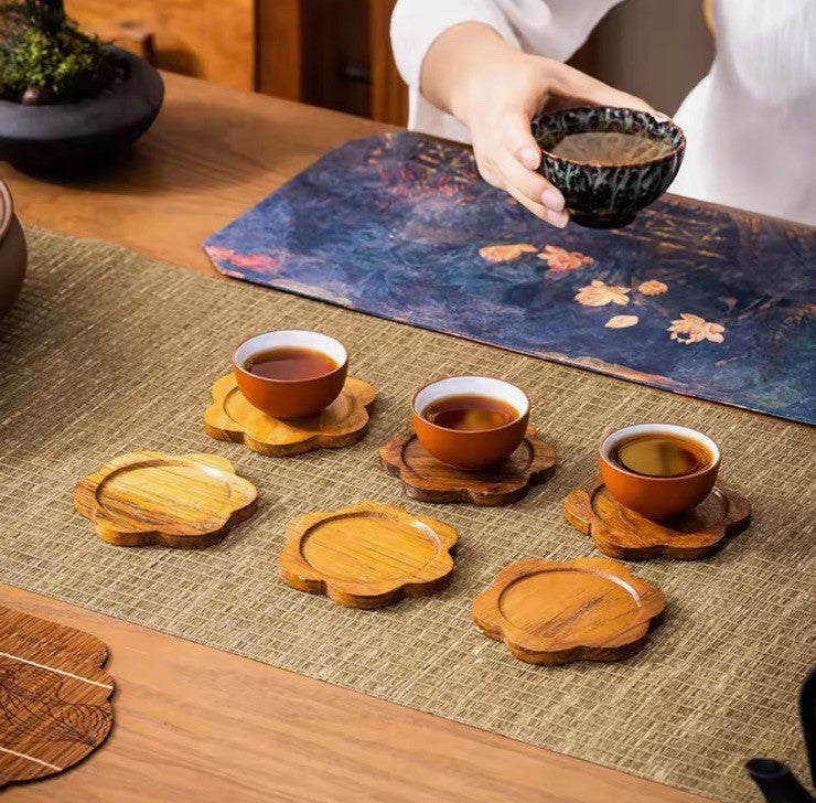 1 x Wooden Carved Flower Shaped Coaster Tabletop Coffee Drink Rustic Tray