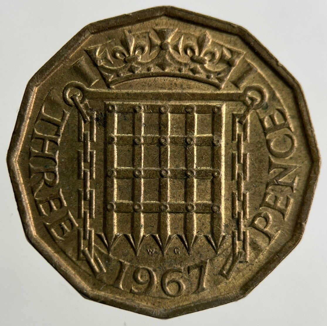 1967 Elizabeth II 2nd Brass Threepence Coin | Fine Collectable Grade