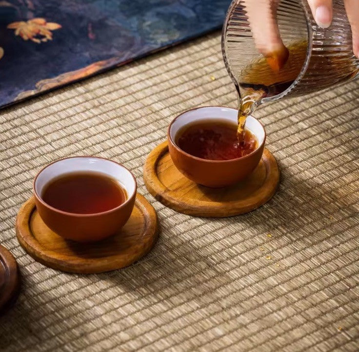 1 x Wooden Carved Round Shaped Coaster Tabletop Coffee Drink Rustic Tray