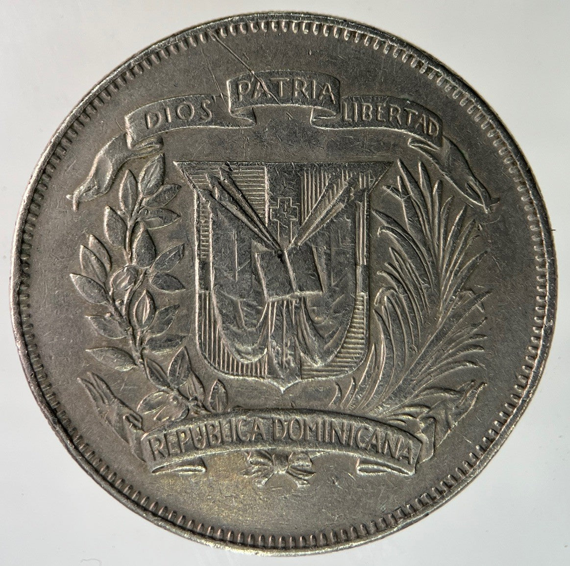 1975 Dominican Republic 12 1/2 Gramos Medio Peso Coin | Fine Collectable Grade