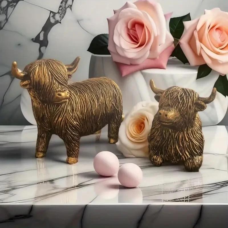 x2 Resin Golden Figurines of Highland Cows Home Figurine Sculpture Gift UK