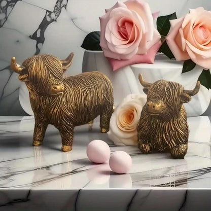 x2 Resin Golden Figurines of Highland Cows Home Figurine Sculpture Gift UK