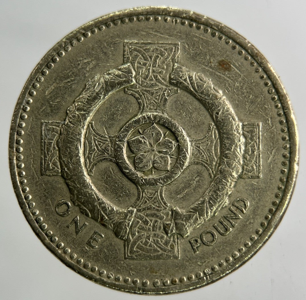 2001 Elizabeth II 2nd One Pound £1 Coin | Collectable Grade