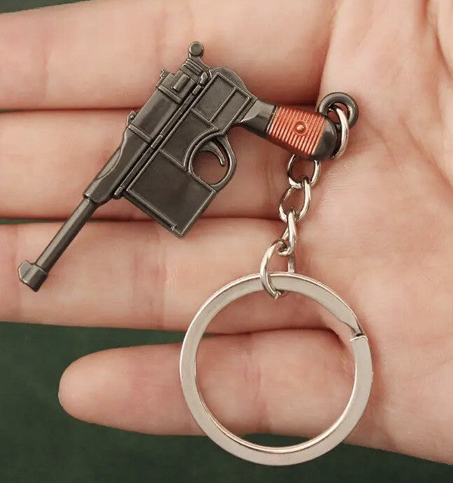 Mini German WWI Mauser Pistol Gun Shaped Keyring Premium Keychain Gift UK