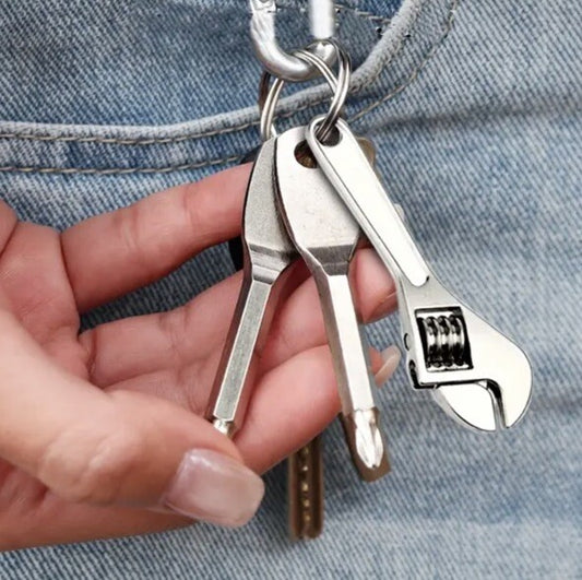 Mini Metal Toolkit Screwdrivers & Spanner Keyring Premium Keychain Gift UK