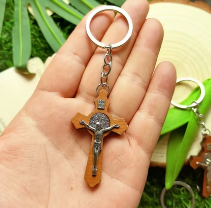 Jesus Christ Wooden Cross Religious Keyring Keychain Gift UK