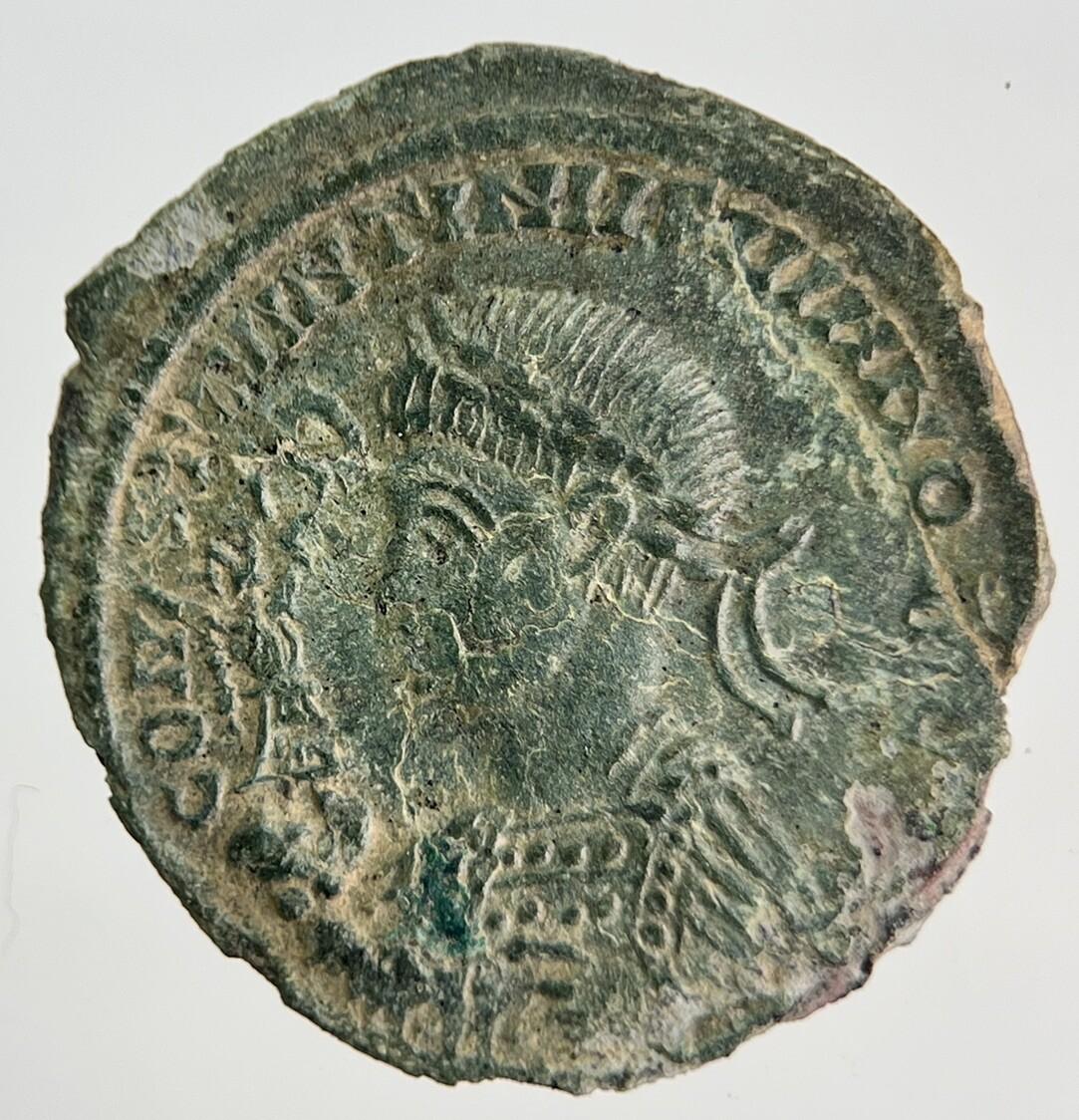 Roman Empire Constantie Bronze Coin | Fine Collectable Grade | a1866