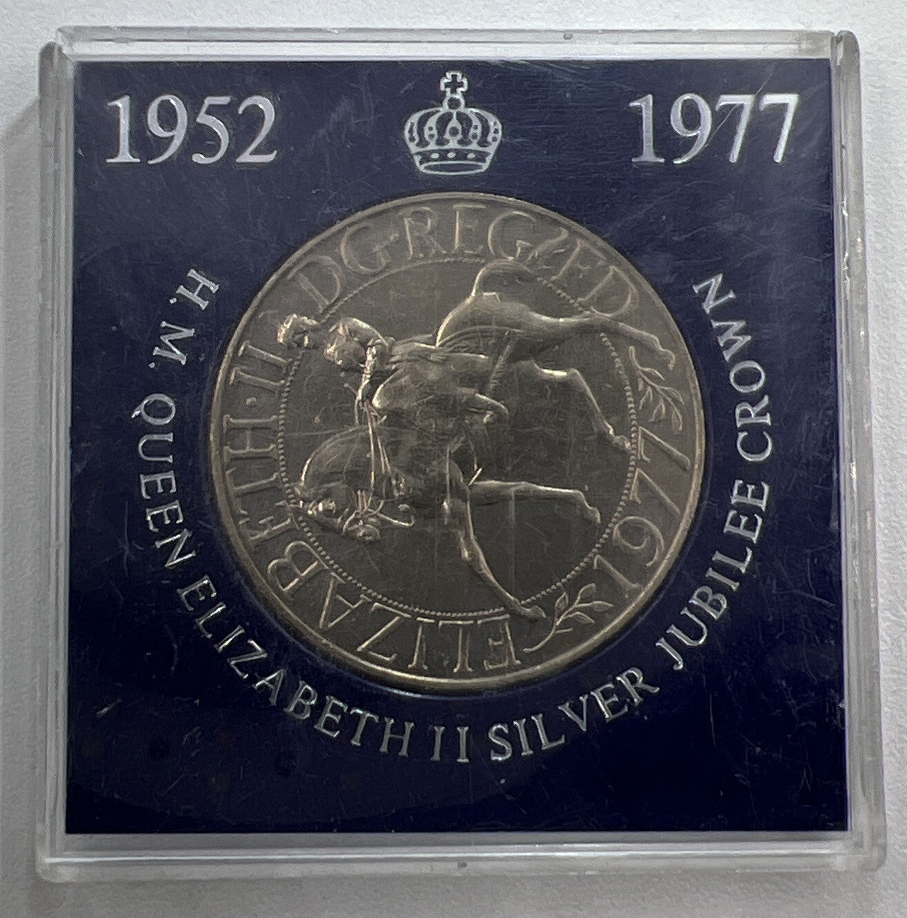 1977 Elizabeth II Jubilee Crown British Coin In Case | Collectable Grade a90343