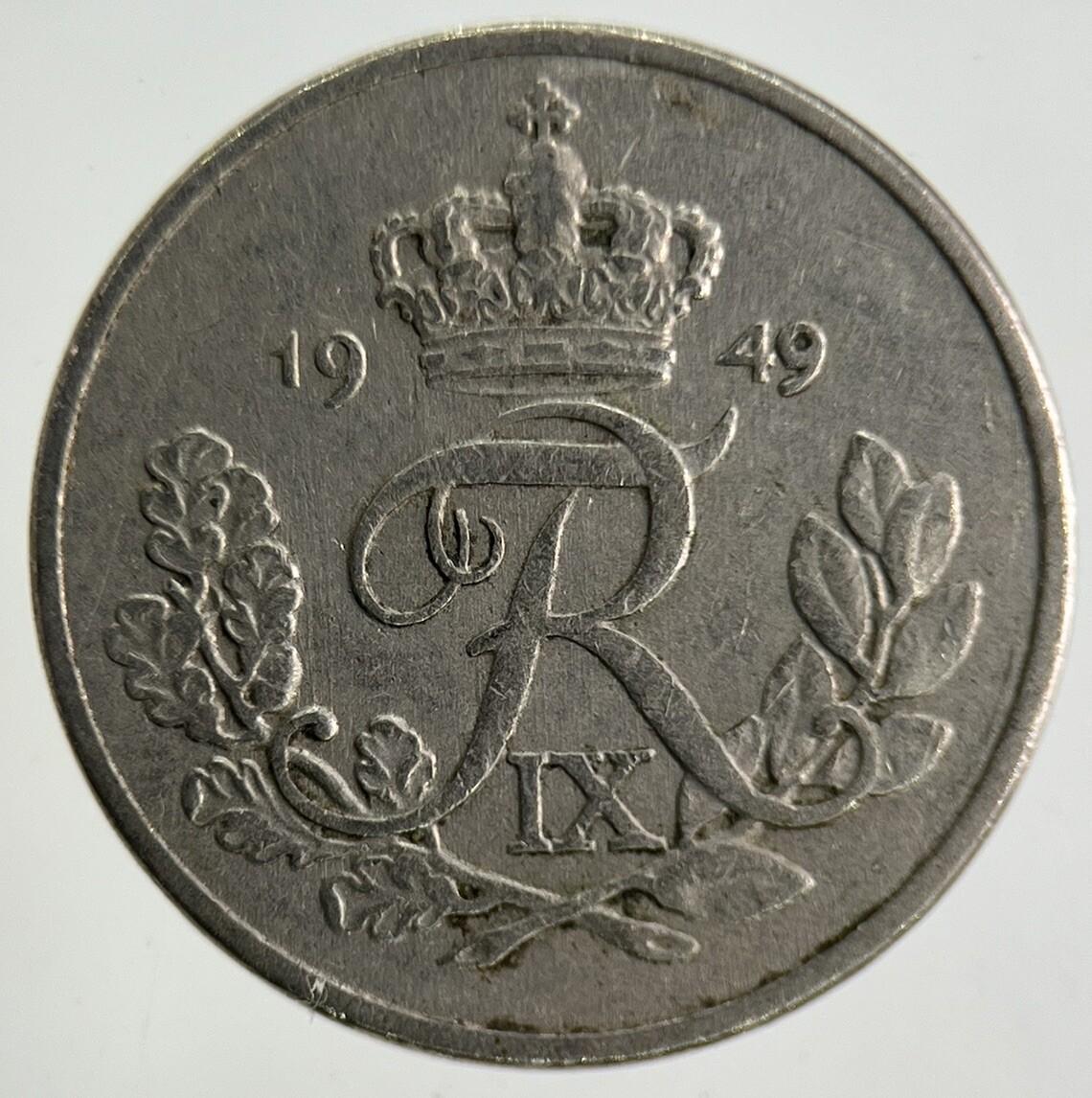 1949 Denmark 10 Ore Coin | Fine Collectable Grade