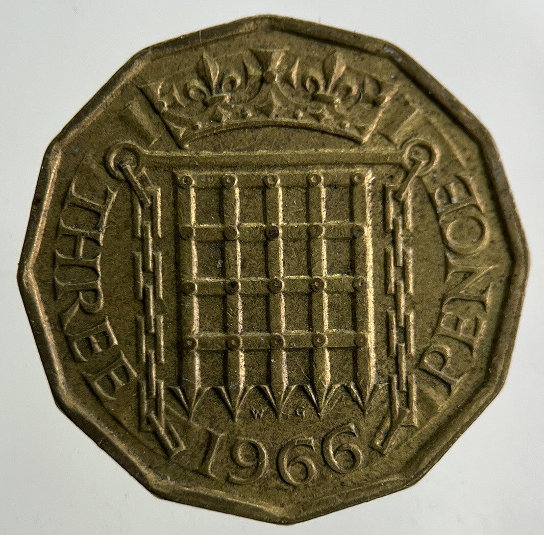 1966 Elizabeth II 2nd Brass Threepence Coin | Fine Collectable Grade