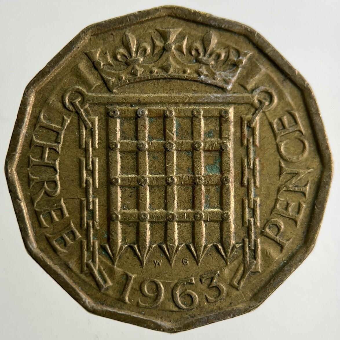 1963 Elizabeth II 2nd Brass Threepence Coin | Fine Collectable Grade