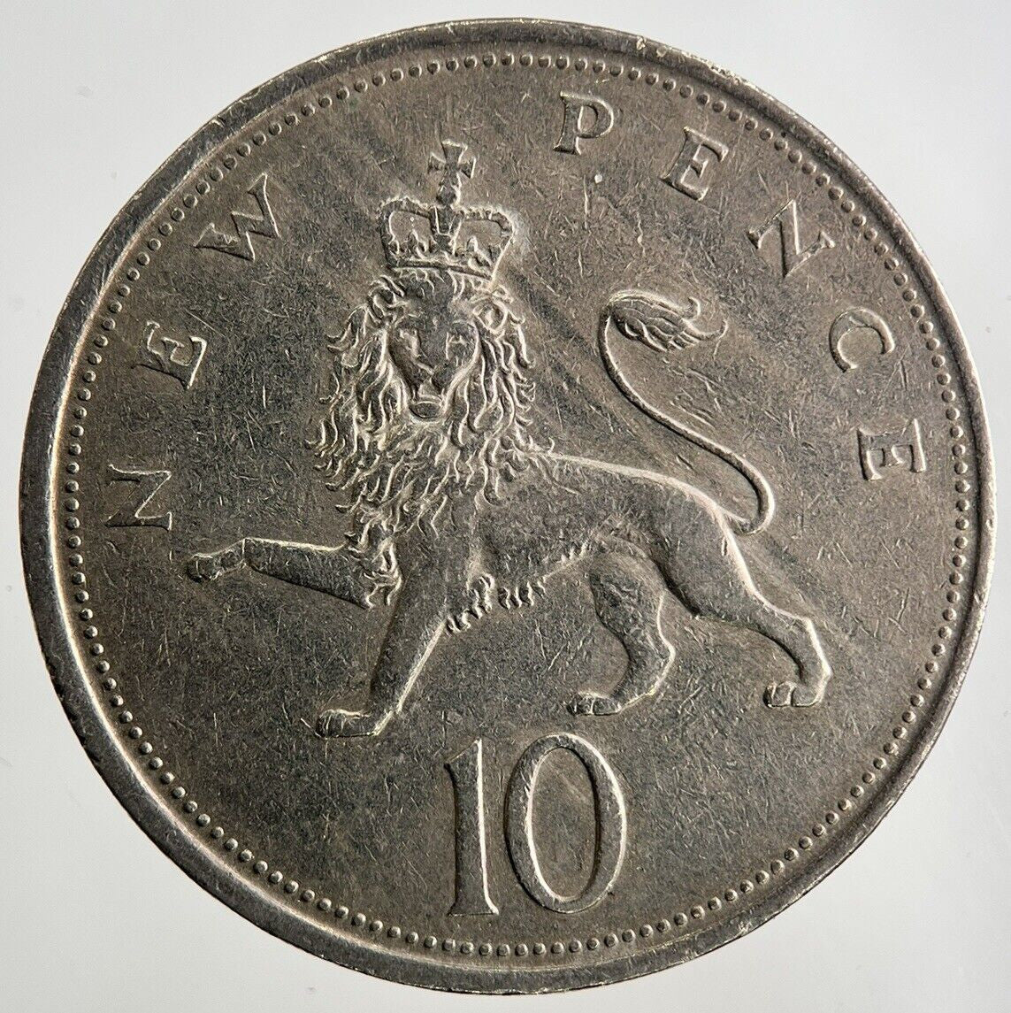 1969 Elizabeth II 2nd 10p Ten-Pence Coin | Fine Collectable Grade