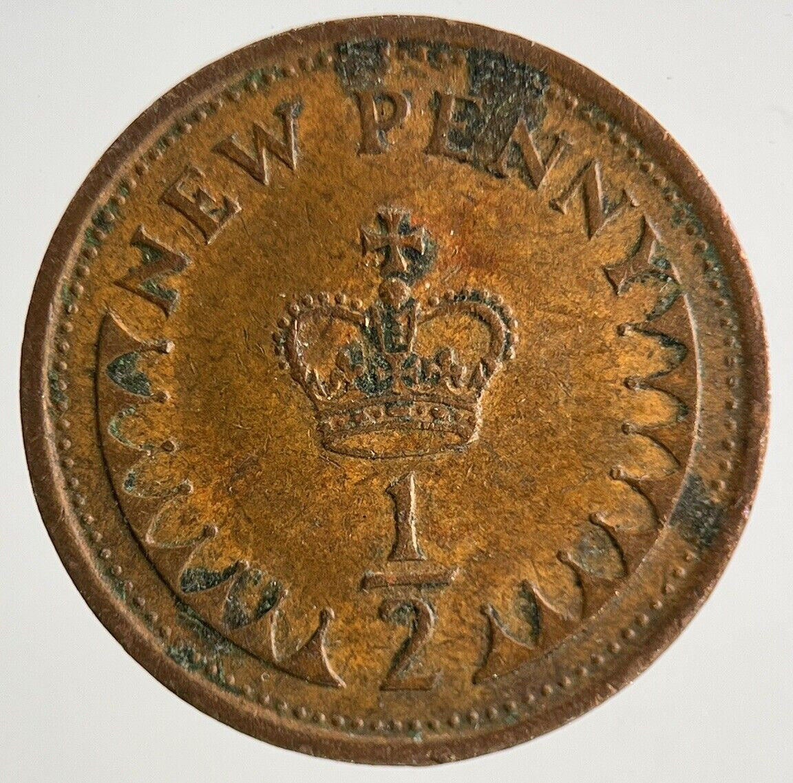 1975 Elizabeth II 2nd New 1/2 Half-Penny Coin | Fine Collectable Grade