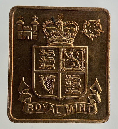 1976 Elizabeth II 2nd Royal Mint Token Coin | Fine Collectable Grade