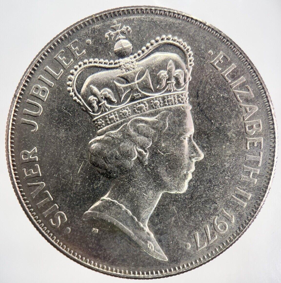 1977 Elizabeth II 2nd Silver Jubilee BP Medal Coin | Collectable Grade