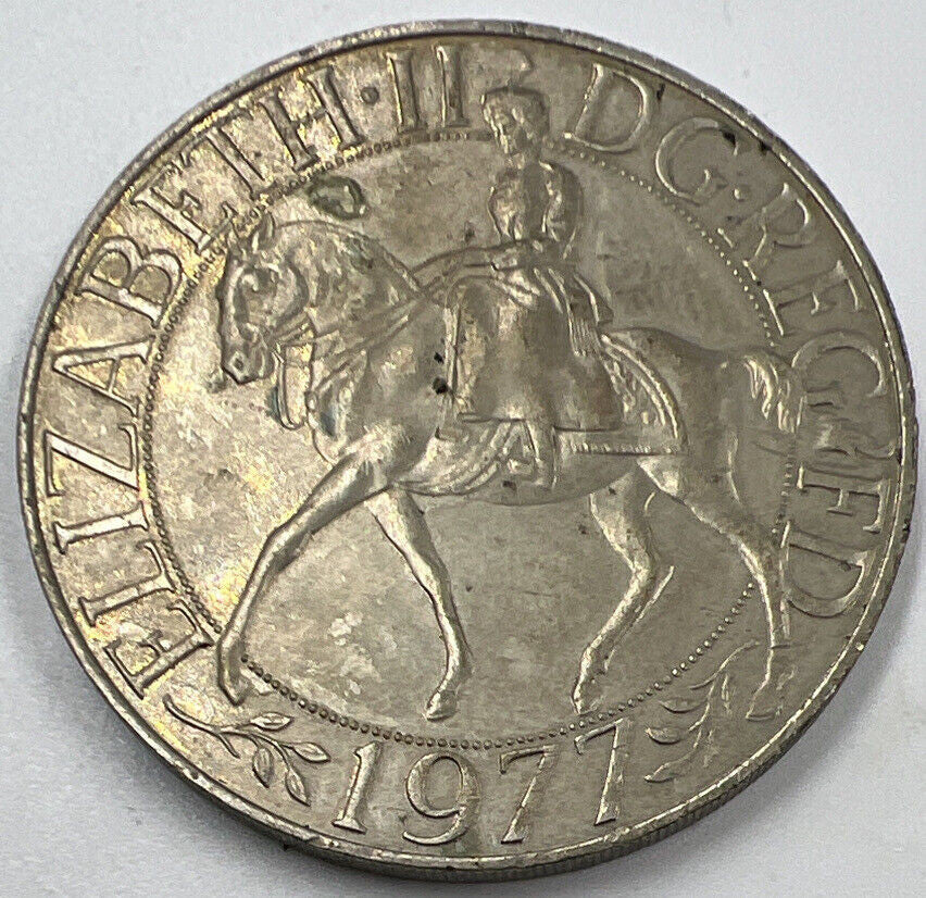 1977 Elizabeth II Jubilee Crown Coin | Collectable Grade | a1346