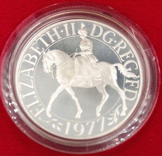 1977 Elizabeth II Silver Jubilee Proof 1oz Silver Coin | Comes In Capsule a90427
