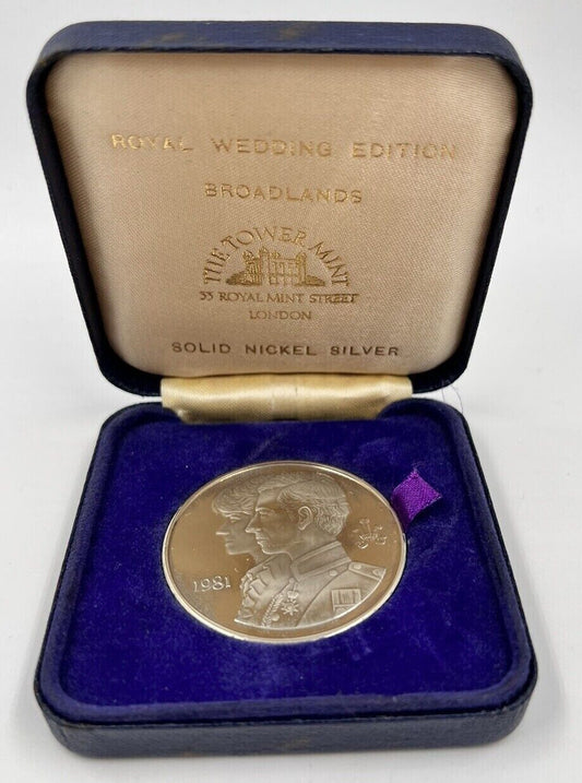1981 Charles Diana Royal Wedding Nickel Silver Coin | a90354
