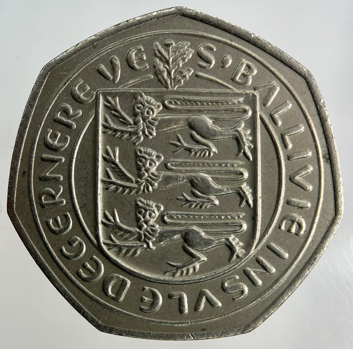 1983 Guernsey 50p Fifty-Pence Coin | Fine Collectable Grade