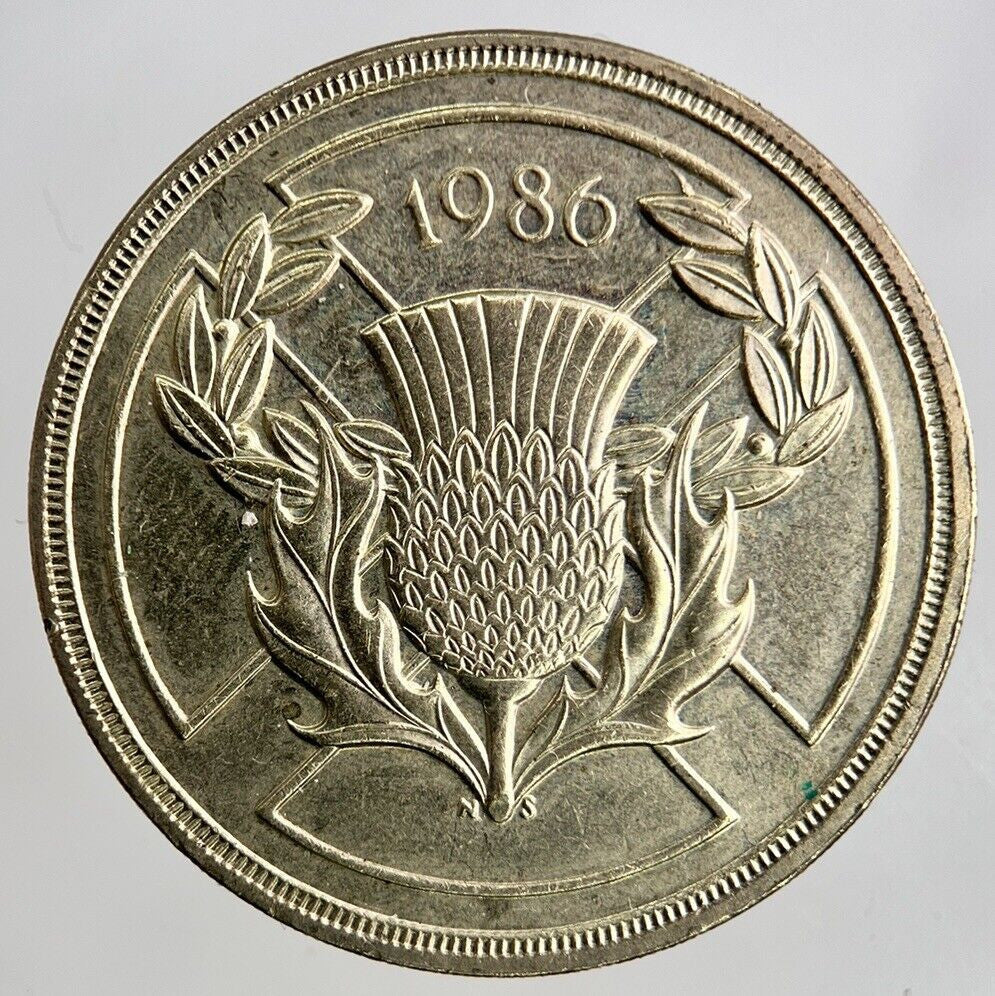 1986 Elizabeth II 2nd £2 Two Pound Coin | Fine Collectable Grade