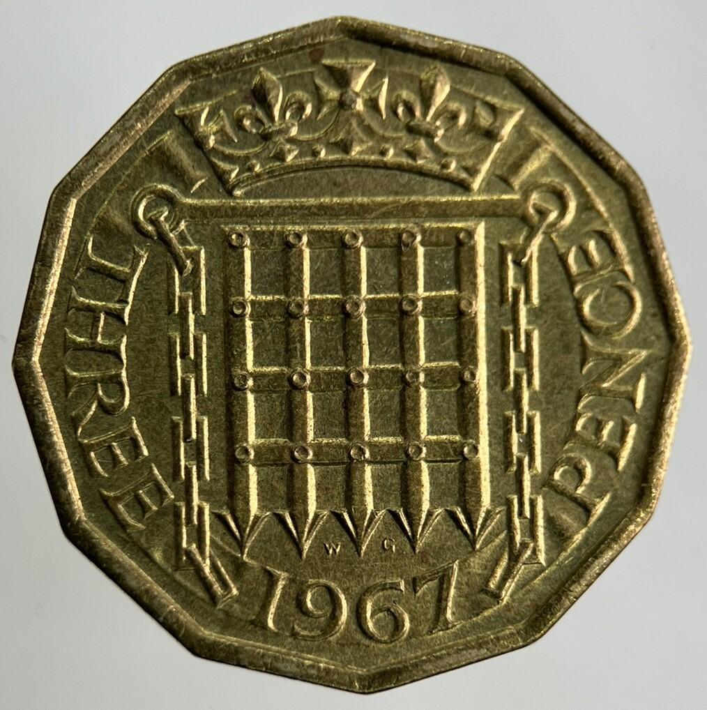 1967 Elizabeth II 2nd Brass Threepence Coin | Fine Collectable Grade