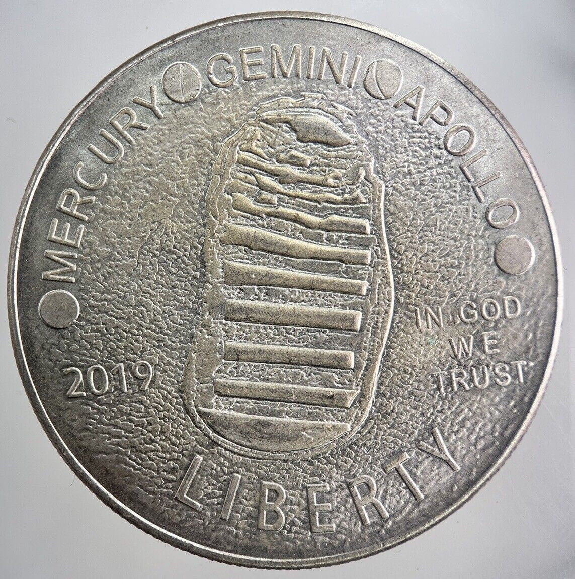 2019 US Apollo Space 50th Anniversary 1oz Silver Coin | Very High Grade | a3041