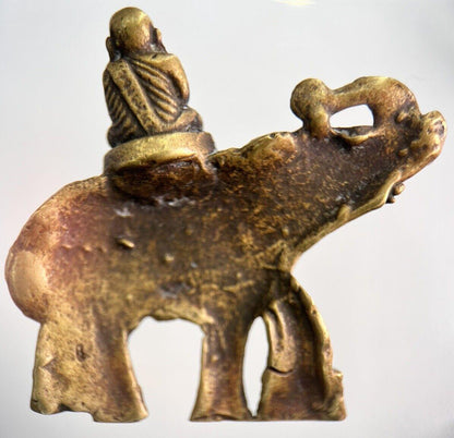 Old Thailand Brass Monk Elephant Statue Ornament | Height 4cm | a1241