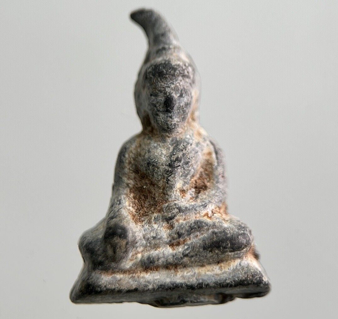 Old Thailand Buddha Statue Charm | Height 2cm | a7847
