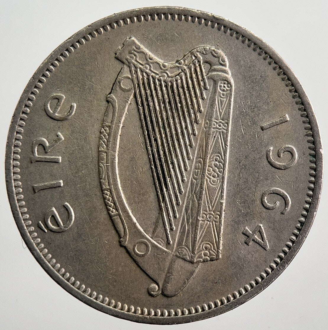 1964 Irish Dog Sixpence Coin | Very High Grade | a7459