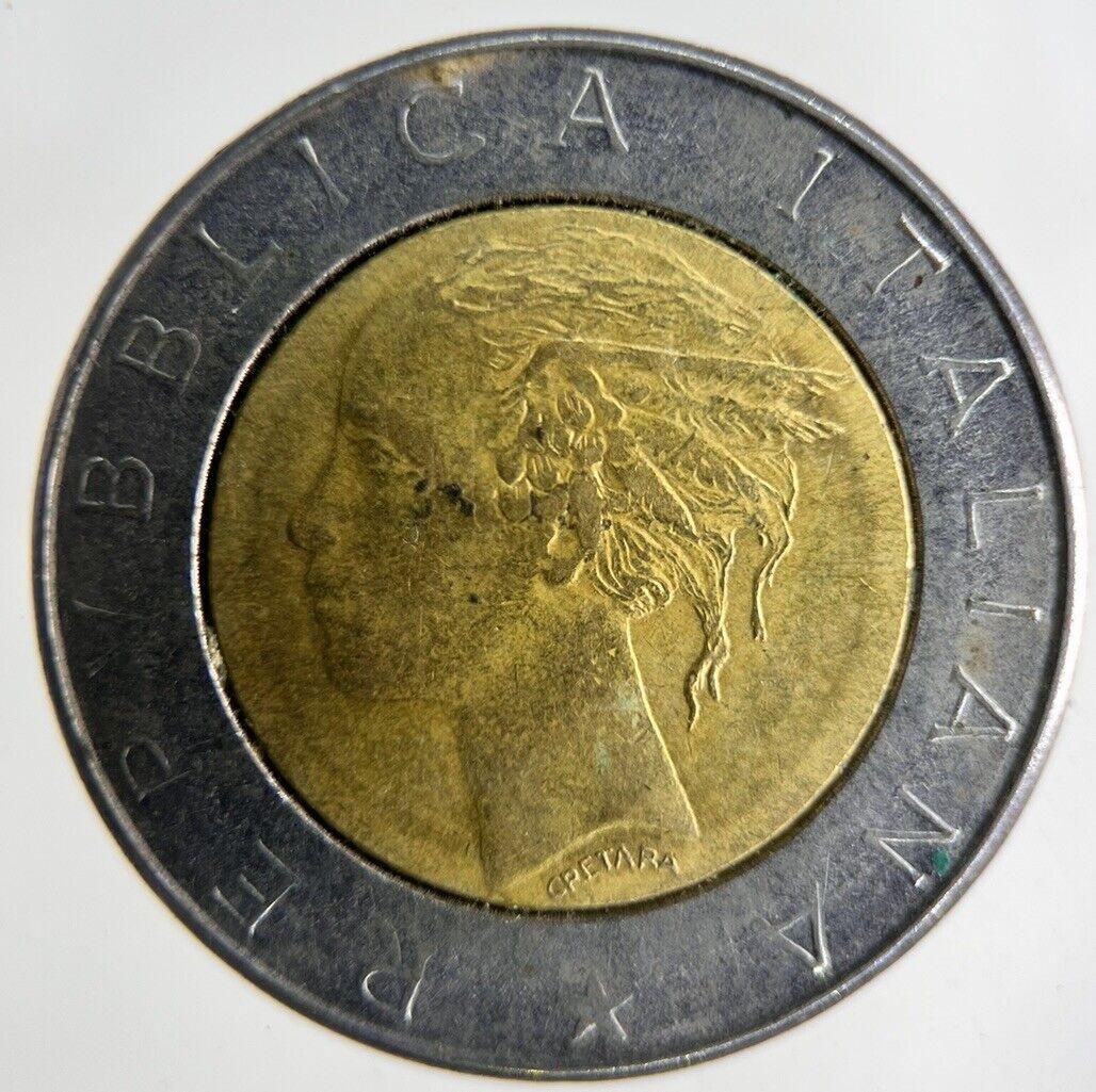1982 Italy 500 Lira Coin | Fine Collectable Grade