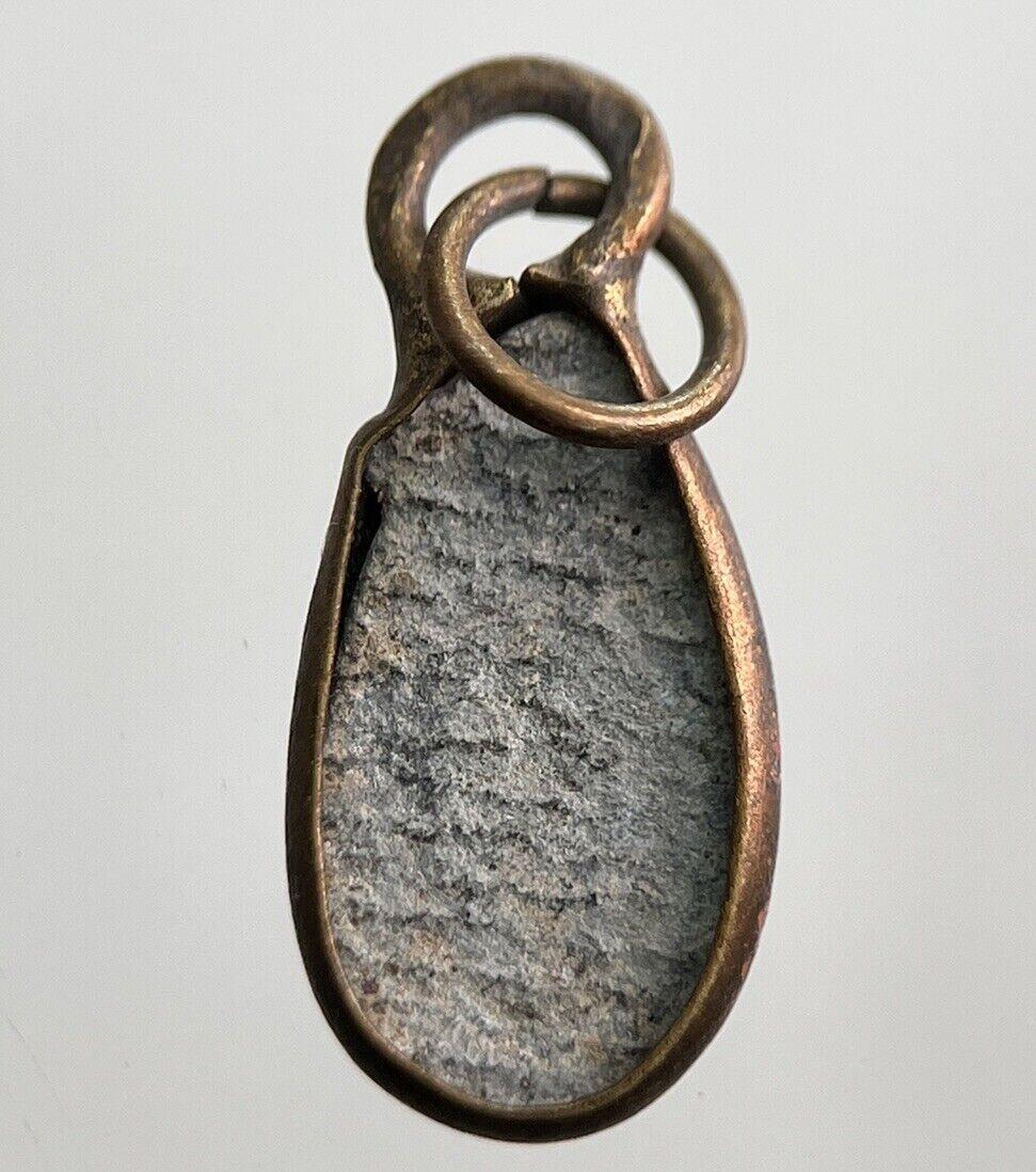 Old Thailand Buddha Necklace Charm Amulet | Height 1.5cm | a7844