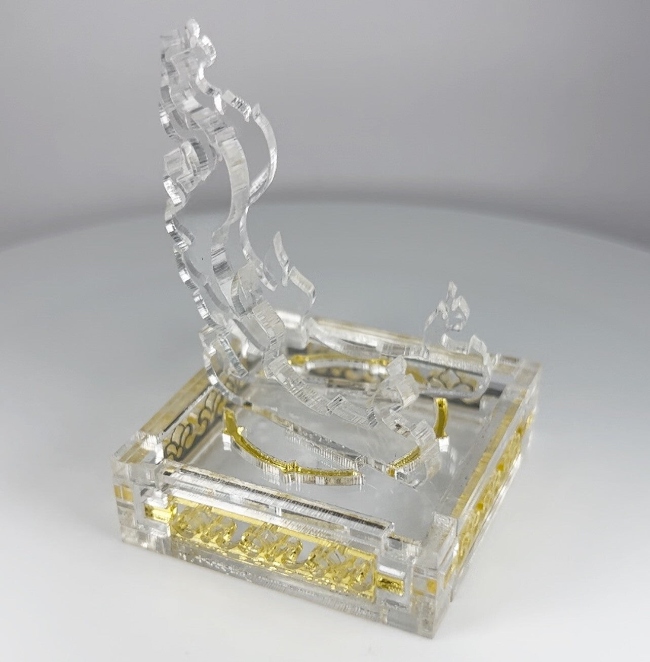 Clear & Gold 1oz Silver or Gold Coins / Amulet / Medal Display Stand