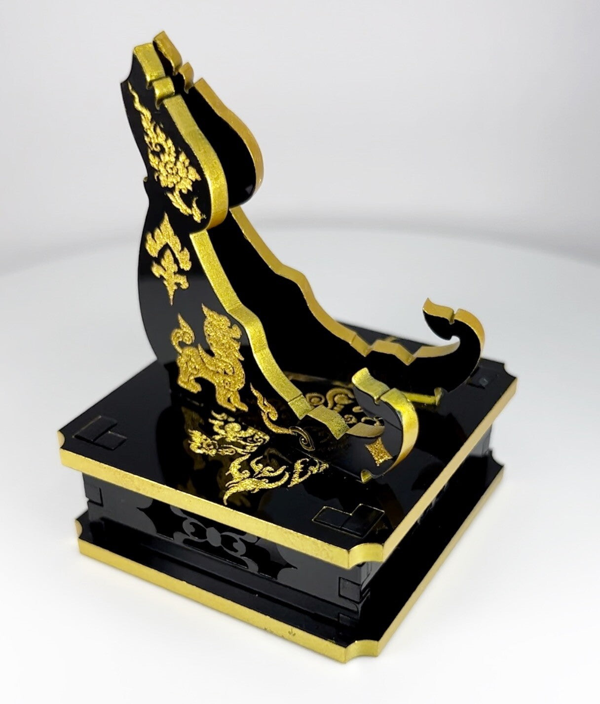 Black & Gold Dragon 1oz Silver or Gold Coins / Amulet / Medal Display Stand